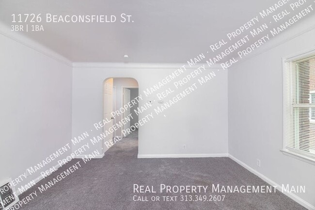 Building Photo - 3 Bed on Beaconsfield