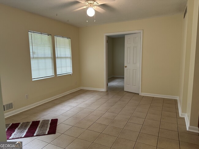 Building Photo - 342 Webster Ln