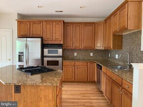 Building Photo - 13457 Wood Lilly Ln