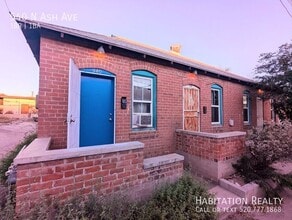 Building Photo - 540 N Ash Ave