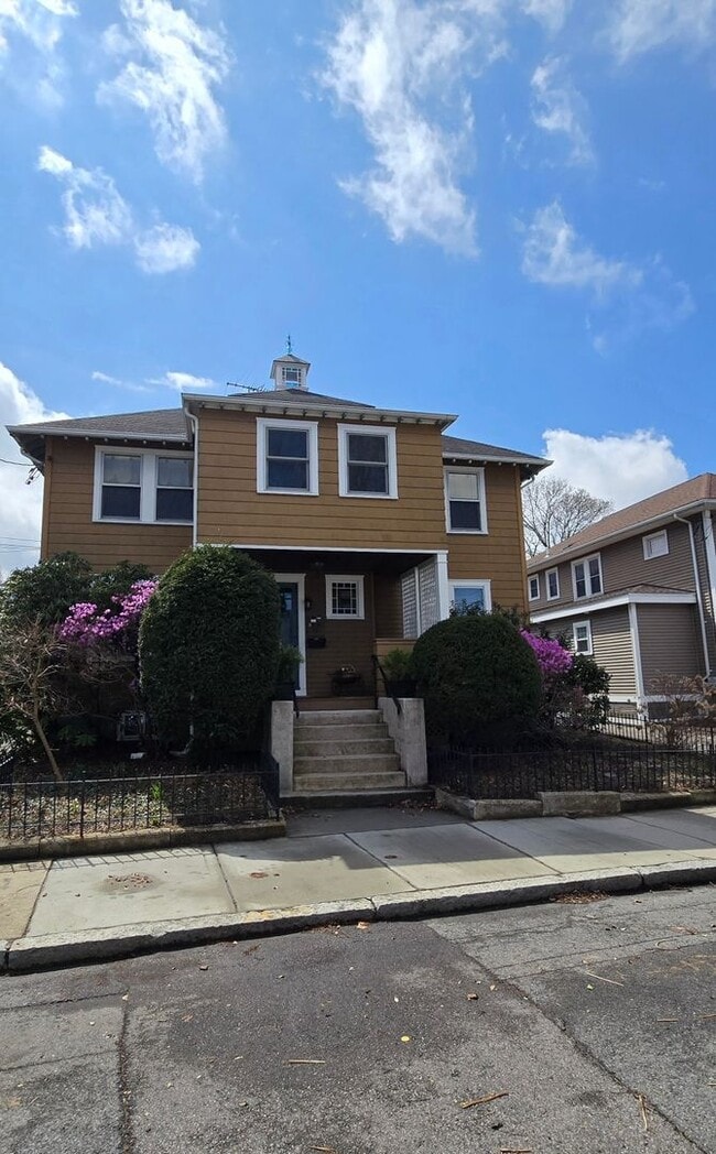 Photo - Comfortable 3-Bedroom Living with Outdoor Retreat in Brighton Apartment