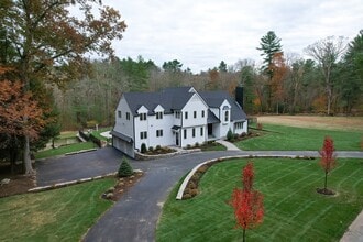 Building Photo - 54 Spywood Rd