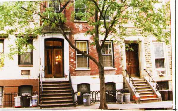 Foto del edificio - 350 W 21st St