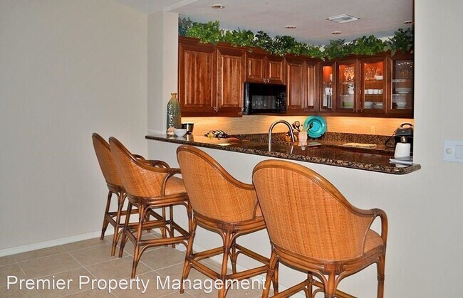 Building Photo - 3 br, 2 bath House - 5635 Turtle Bay Drive #6