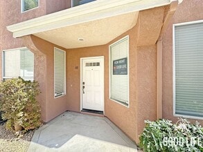 Building Photo - 417 Sanibelle Cir