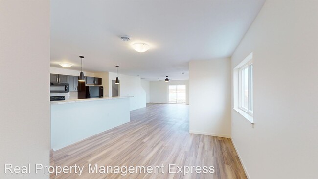 Building Photo - 3 br, 2.5 bath Apartment - Sage Meadow Apa...