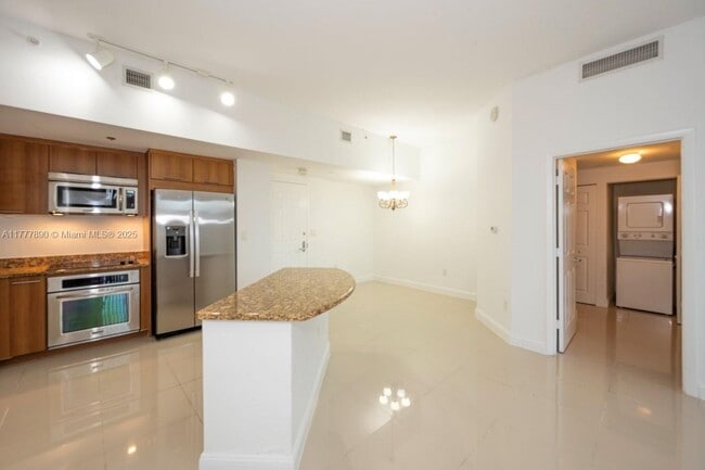 Building Photo - 510 NW 84th Ave