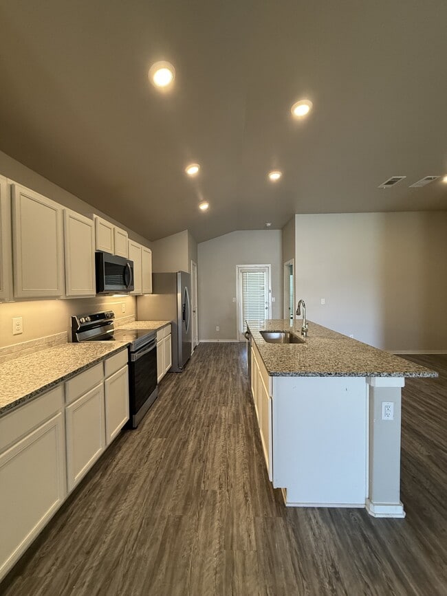 Building Photo - 3105 Urbana Pl