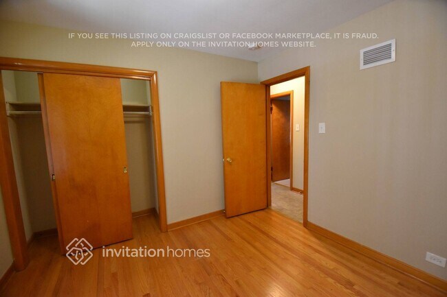 Foto del edificio - 9006 W 22nd Pl