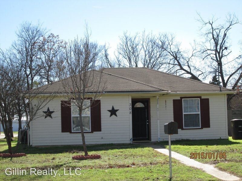 Primary Photo - 2 br, 1 bath House - 308 E. Willingham