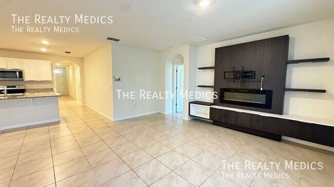 Foto del edificio - 6746 Grace Hammock Rd