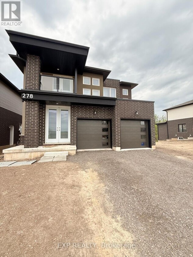 Photo principale - 278 Wellandvale Dr