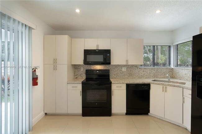 Photo - 9587 SW 148th Ave Circle S, Miami, FL 33196 - 1640 House