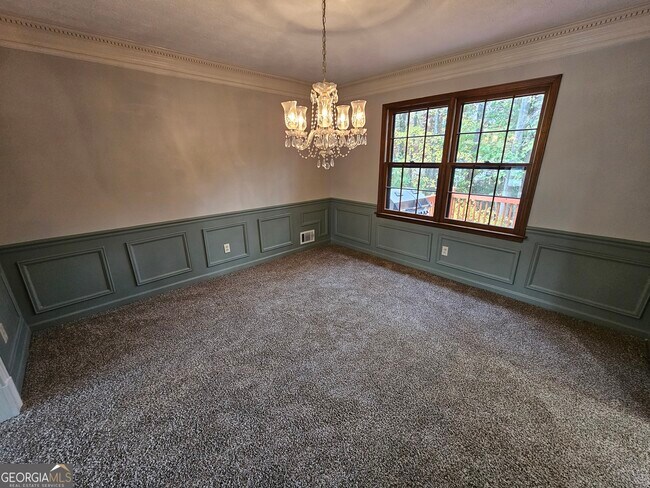 Foto del edificio - 5525 Wedgewood Ct SW