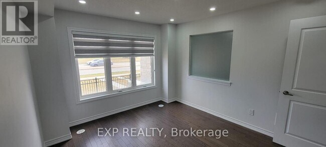 Building Photo - 25 Gemma Pl