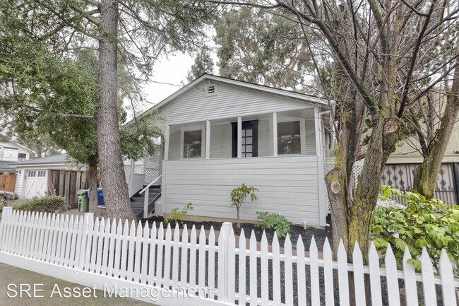 Foto del edificio - 1 br, 1 bath House - 307 Andrews St