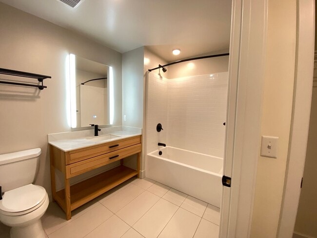 Interior Photo - One Park Apartments