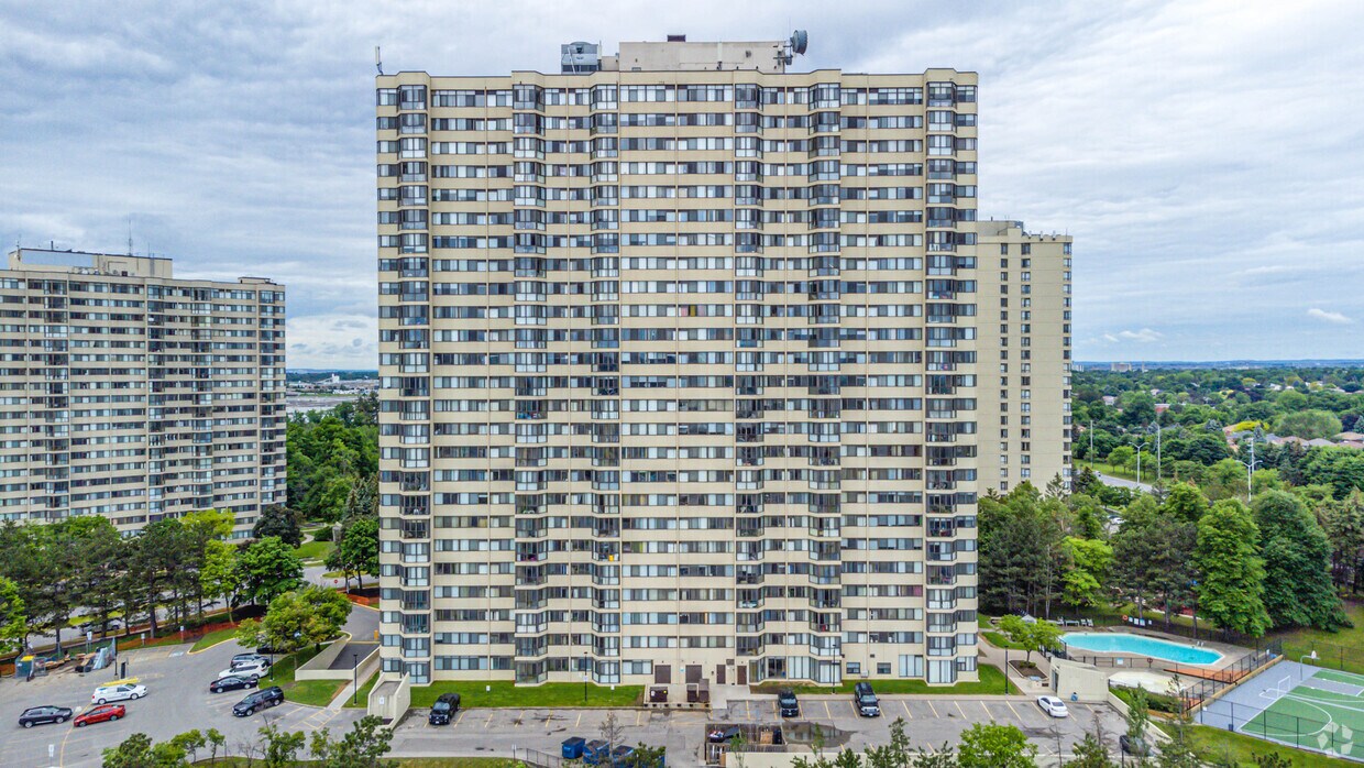 Photo principale - 8 Silver Maple Court
