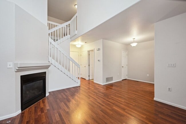 Building Photo - 2434 W 82nd Pl