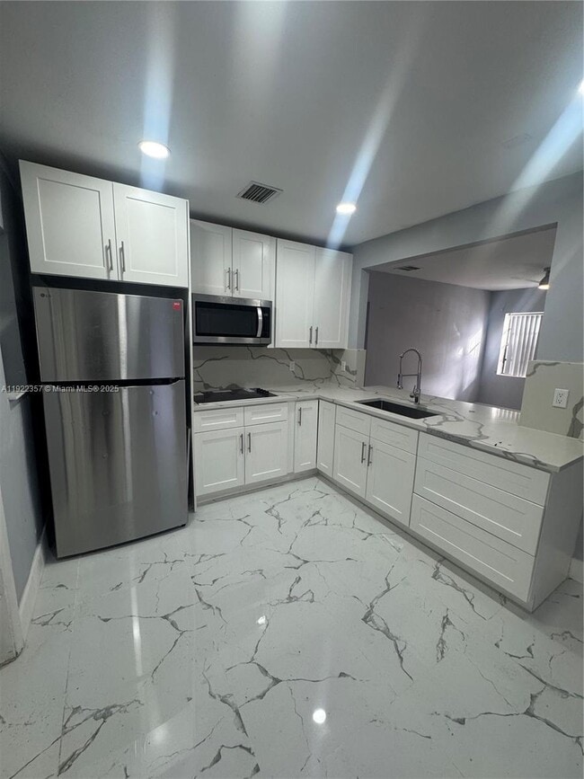 Foto del edificio - 1171 NE 161st Terrace