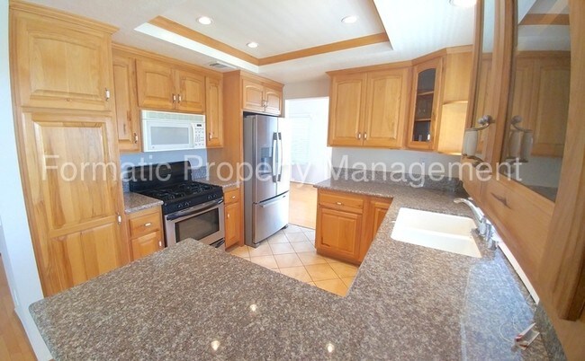 Foto del edificio - 20991 Skylark Dr