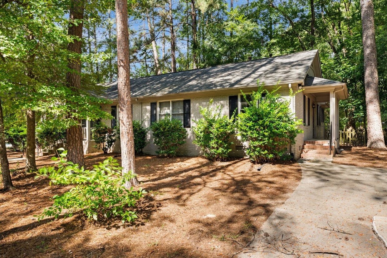 Primary Photo - Application Pending! Cozy Duplex in Booker...