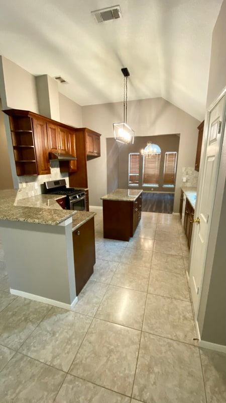 Building Photo - 3130 Birchleaf Dr