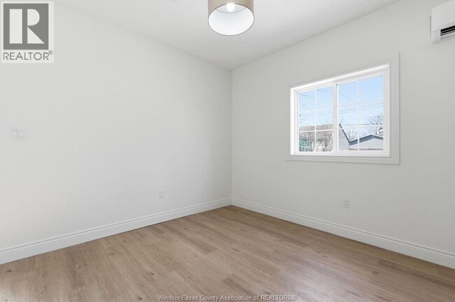 Building Photo - 1329 St Anne St
