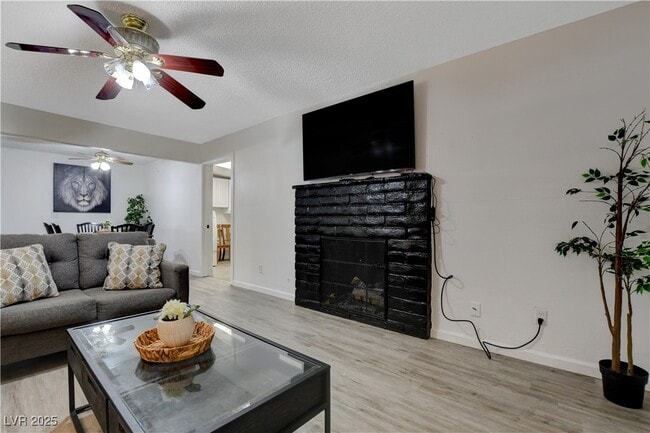 Building Photo - 5171 Reeder Cir