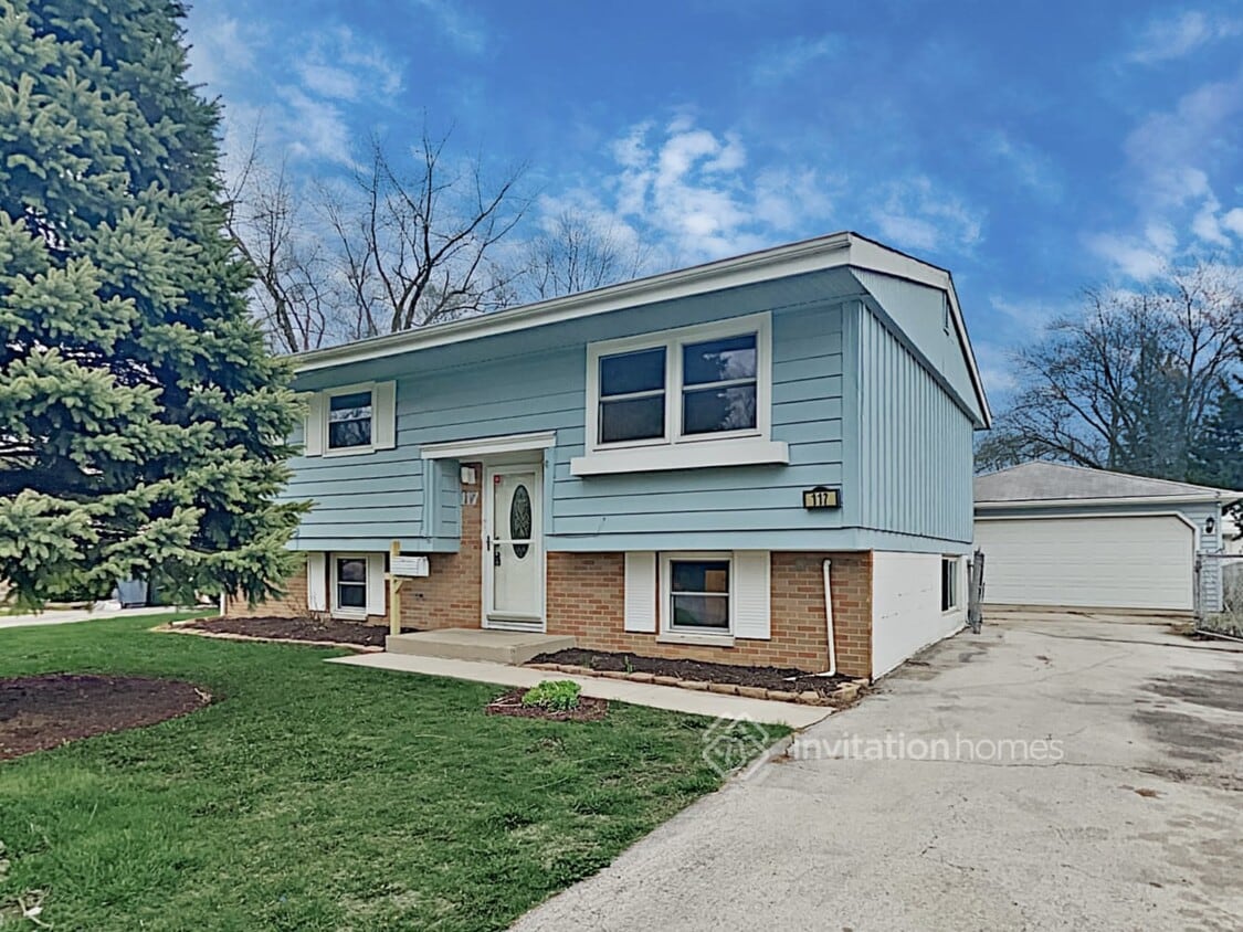 Primary Photo - 117 S Willow Ln