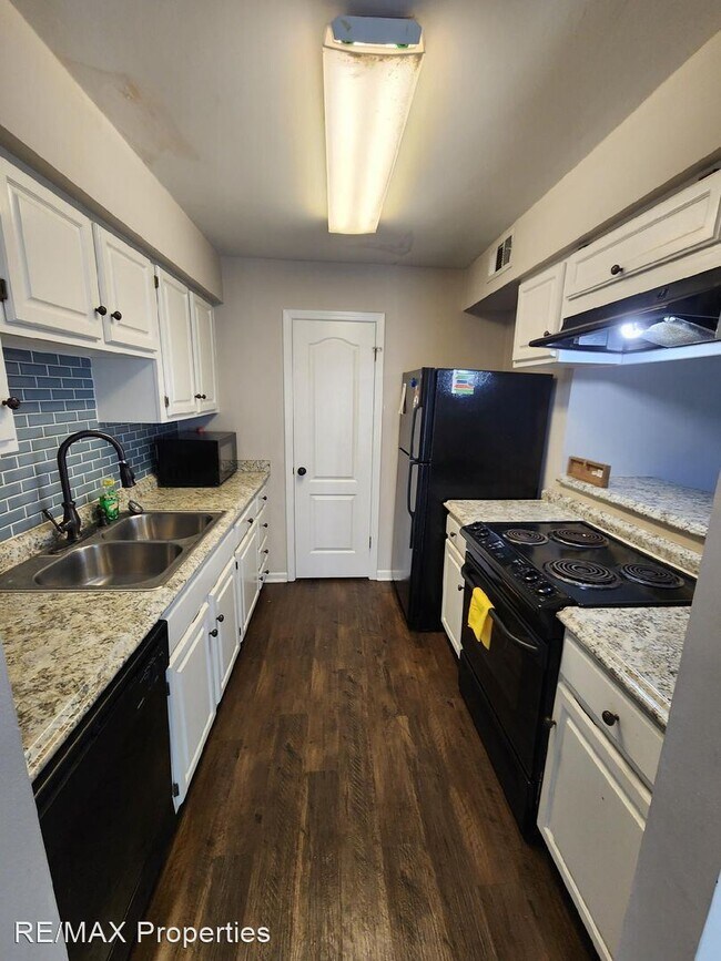 Foto del edificio - 2 br, 2.5 bath House - 1953 S. Brightside ...