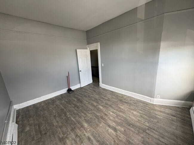 Foto del edificio - 197 North Ave