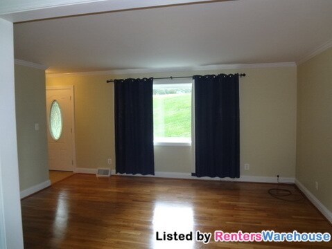 Building Photo - 5833 Westchester Hills Ct