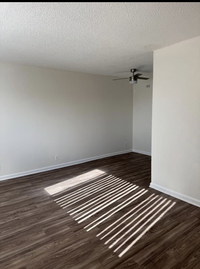 LIVING ROOM - 3299 Imperial Ave