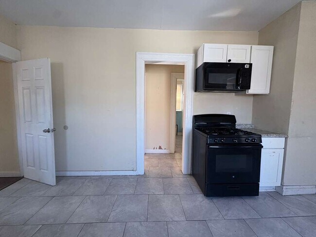 Foto del edificio - 62 Fairfield St