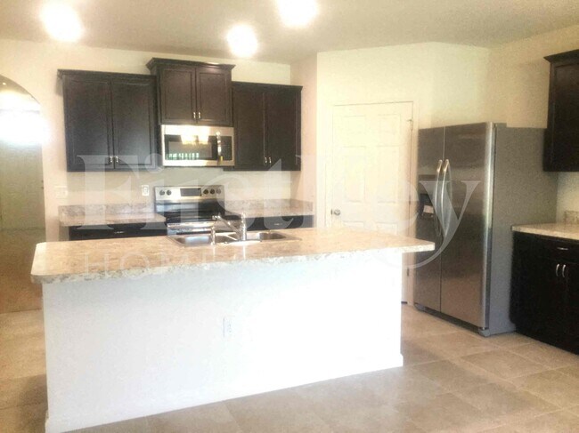 Foto del edificio - 407 SW Lakehurst Dr