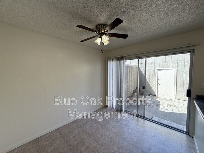 Foto del edificio - 1152 Neal Dow Ave