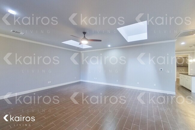 Foto del edificio - 7308 Mosley St