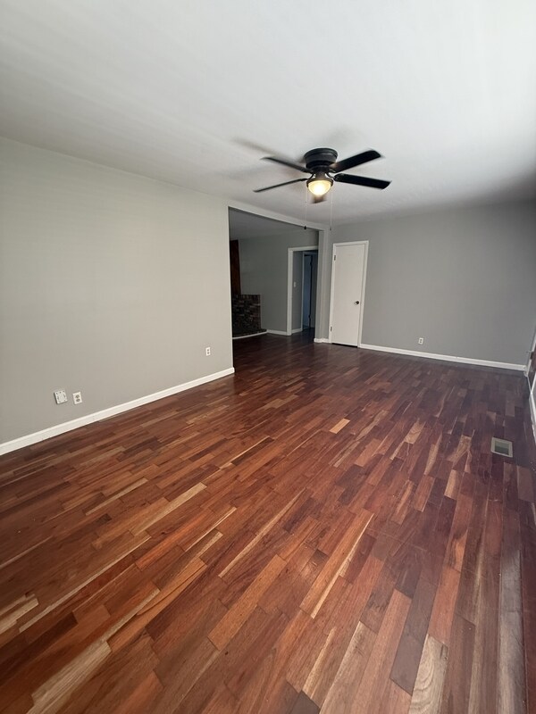 Building Photo - 4202 Balwin Cir SW