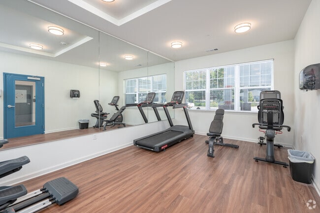 FITNESS CENTER - Wimberly Manor