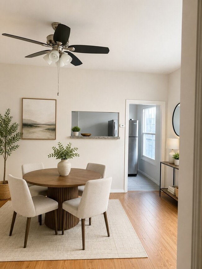 Living Room - 1427 N Kingsley St