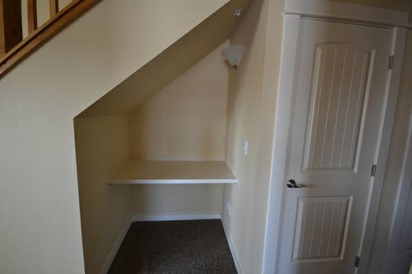 Building Photo - 9133 W Brogan Dr