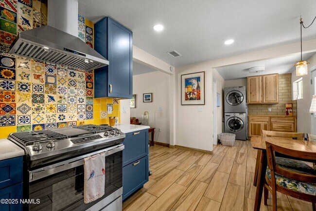 Foto del edificio - 3131 N Park Dr