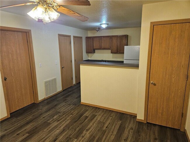 Foto del edificio - 322 Sadie Ln