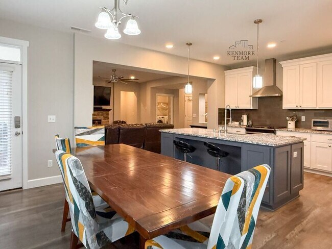 Foto del edificio - 6579 W 33rd Pl