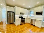 Foto principal - 164 Hyde Park Ave