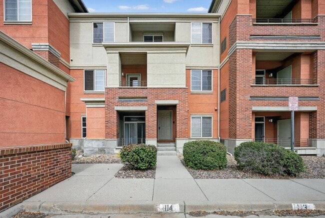 Foto del edificio - 4100 Albion St