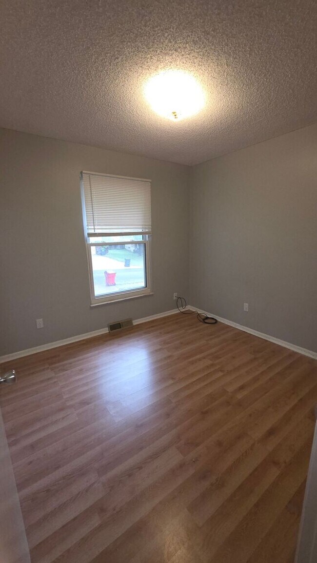 Building Photo - Coming Soon – Newly Updated 3 Bedroom Home...