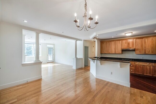 Building Photo - 112 Johnson Woods Dr