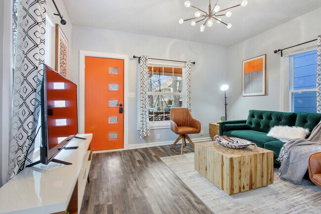 Foto del edificio - 4025 Charlotte St